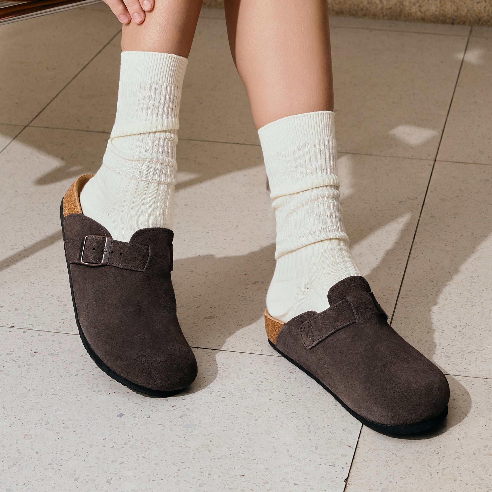 Women’s Suede Clogs with Round Toe