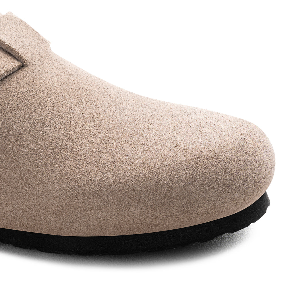 Women’s Suede Clogs with Round Toe