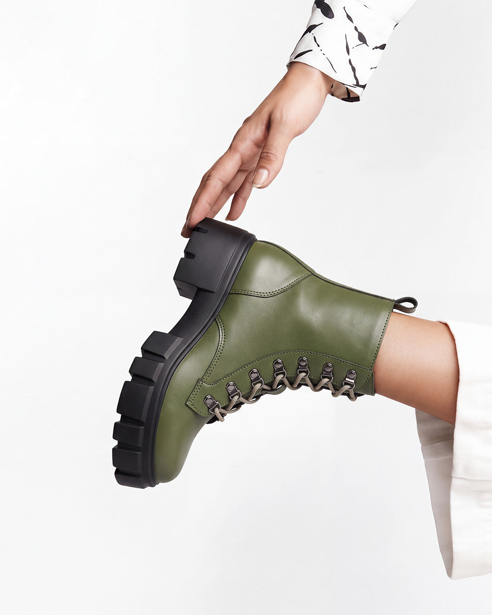 Dark_Green