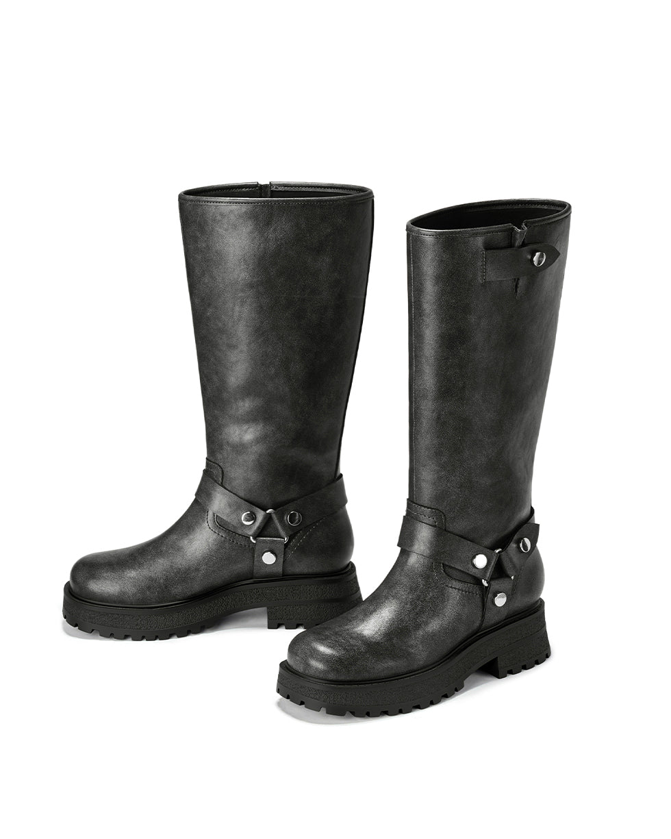 Black-Distressed